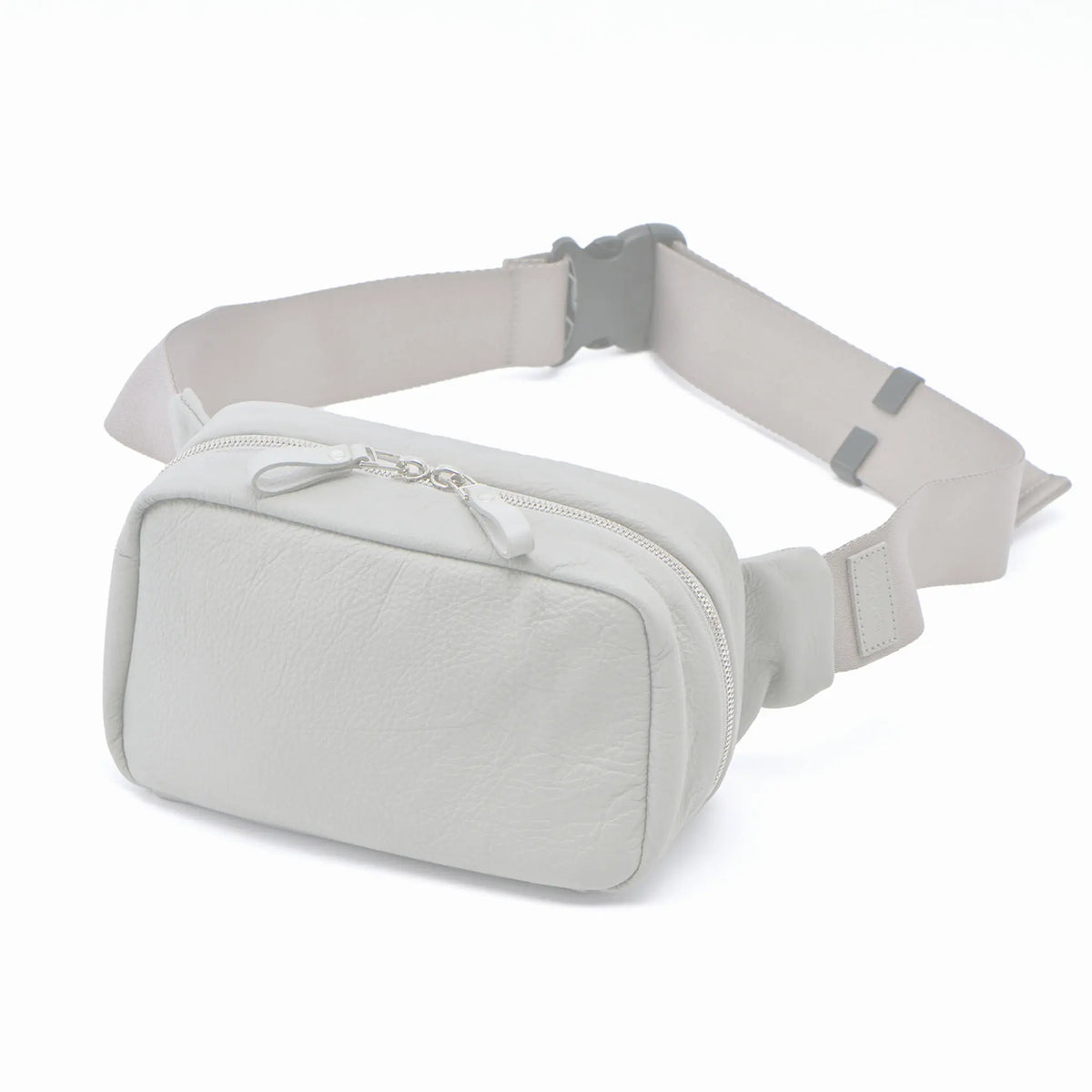 コンパクトレザーボディバッグ｜撥水レザー ×コンパクト×高機能カメラ